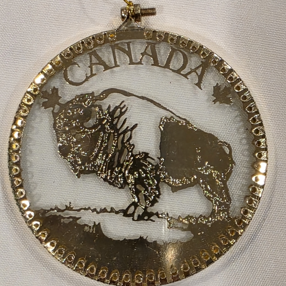 Vintage Canada Souvenir Buffalo Gold Tone Metal And Glass Christmas Ornament
